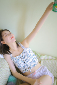 我的妈妈李彤彤25