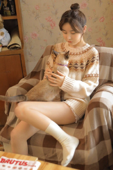 情窦初开的小姑娘